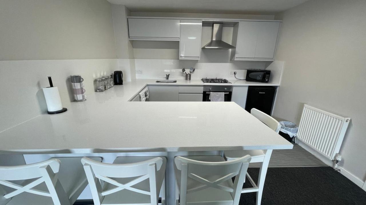 ליברפול Mays Apartments - 102 Mill Street, Free Parking, 2 Minute Walk To Baltic Market And City Centre - Apartments Sleep 1-10 Guests מראה חיצוני תמונה