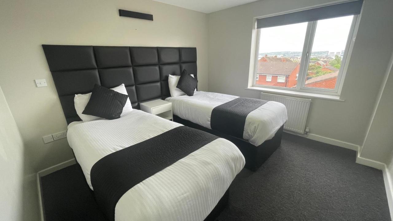 ליברפול Mays Apartments - 102 Mill Street, Free Parking, 2 Minute Walk To Baltic Market And City Centre - Apartments Sleep 1-10 Guests מראה חיצוני תמונה